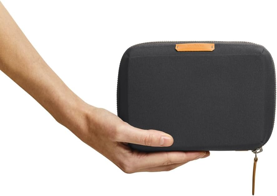 Bellroy Tech Kit Compact (Tech Accessories Organizer, Zipper Pouch) - Saltbush