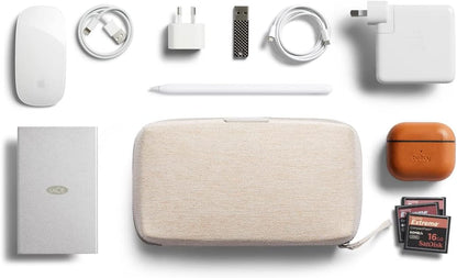 Bellroy Tech Kit (Tech Accessories Organizer Pouch, Zipper Closure Design, Stores Power Bank, Phone Charger, Cables & More, Internal)
