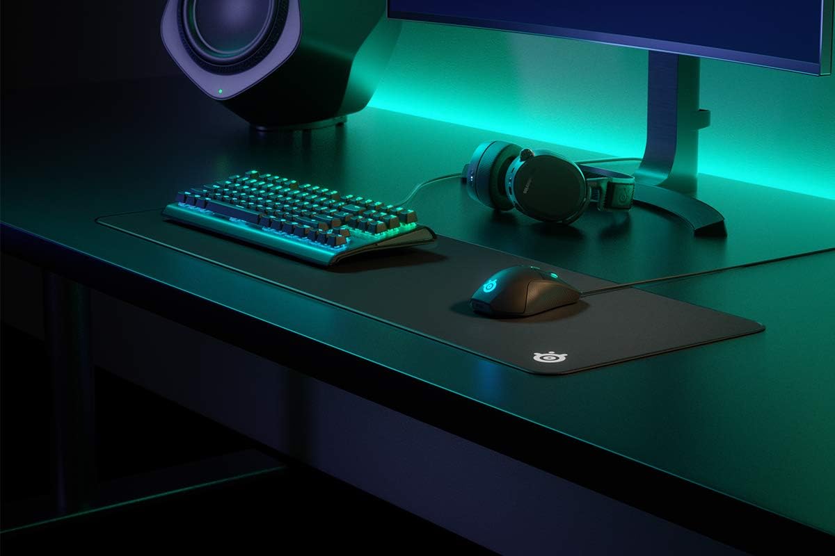 SteelSeries QcK Gaming Mouse Pad - XXL Cloth - Peak Tracking and Stability - Esports Mousepad - Never-Slip - Full Desk Coverage