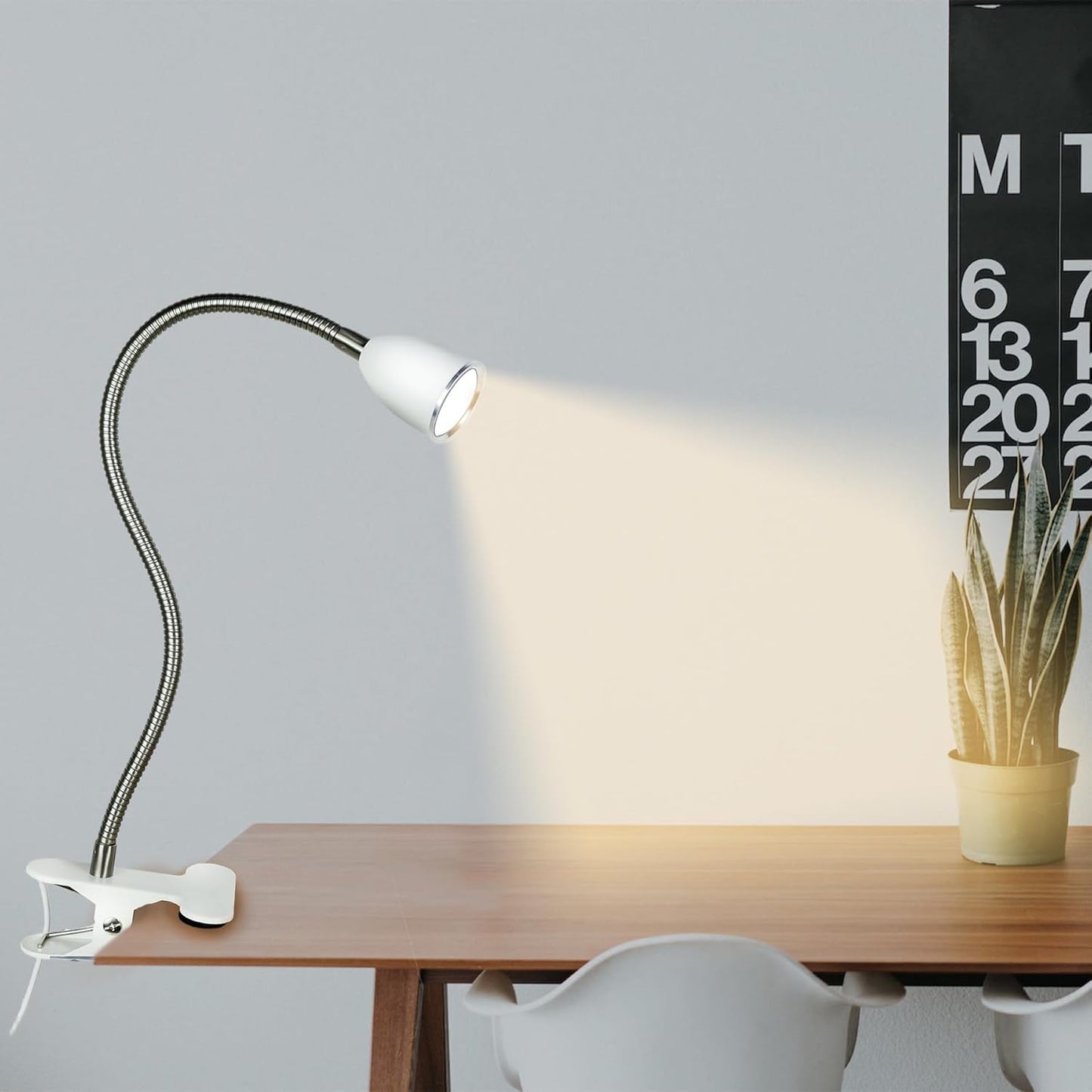 Desk lamp Eye-Caring Table Lamps, 360°Rotation Gooseneck Clip on Lamp Reading Light Portable Reading Book Light Clamp Study Desk Lamps for Bedroom and Office Home Lighting (Black)