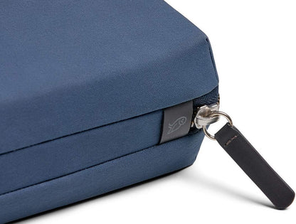 Bellroy Tech Kit (Tech Accessories Organizer Pouch, Zipper Closure Design, Stores Power Bank, Phone Charger, Cables & More, Internal)