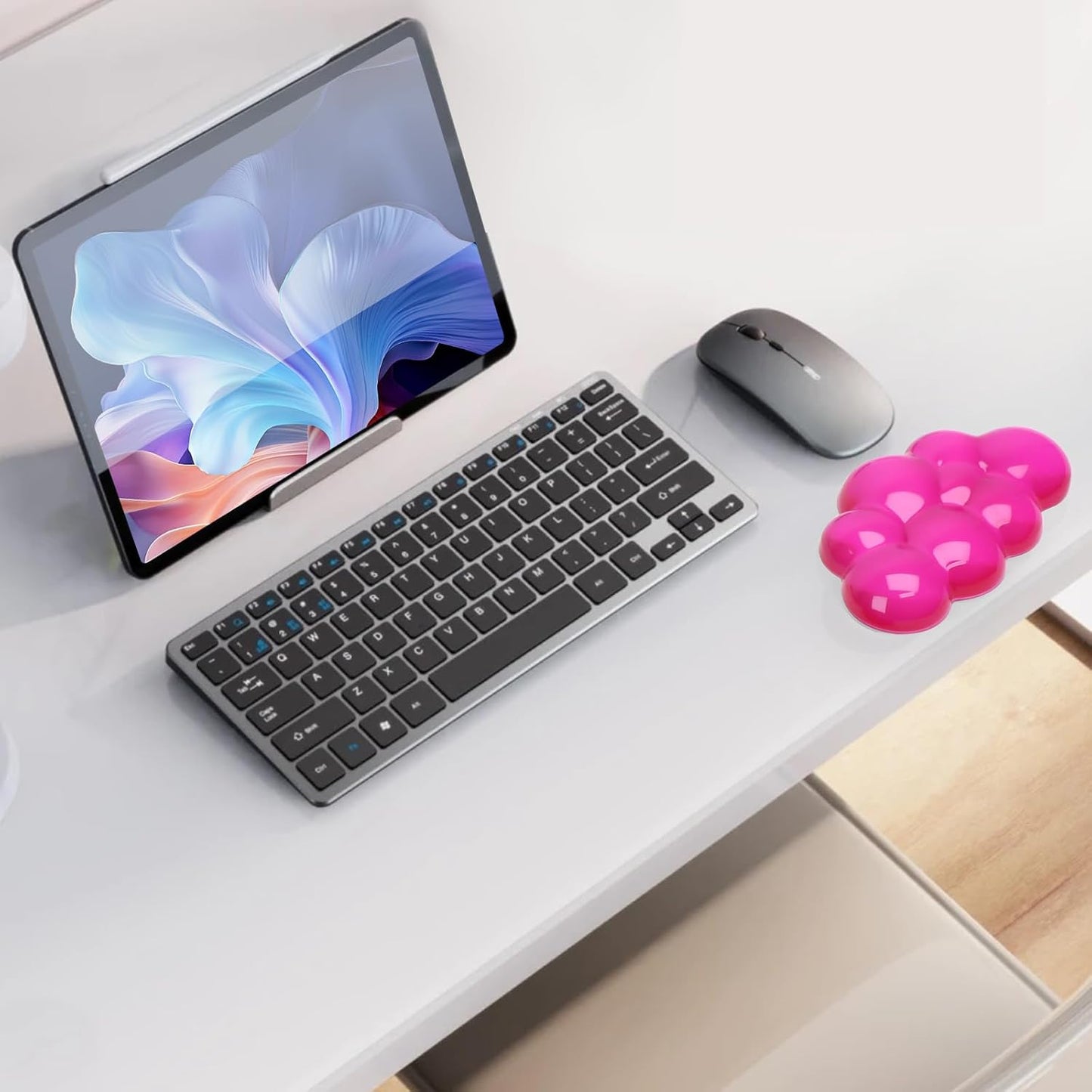 Gel Cloud Keyboard and Mouse Wrist Rest, Cute Wrist Support and Arm Support Keyboard Rest for Keyboard and Mouse Typing Pain Relief，Suitable for Office/Computer/Laptop/Gaming（White）