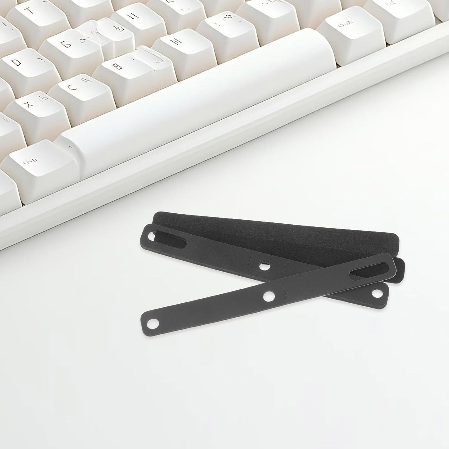 4pcs Keyboard Keycap Soundproof Foam: Space Bar Sound Dampener Pad for Home and Office Noise Reduction - Sponge Silencer for Mechanical Keyboards
