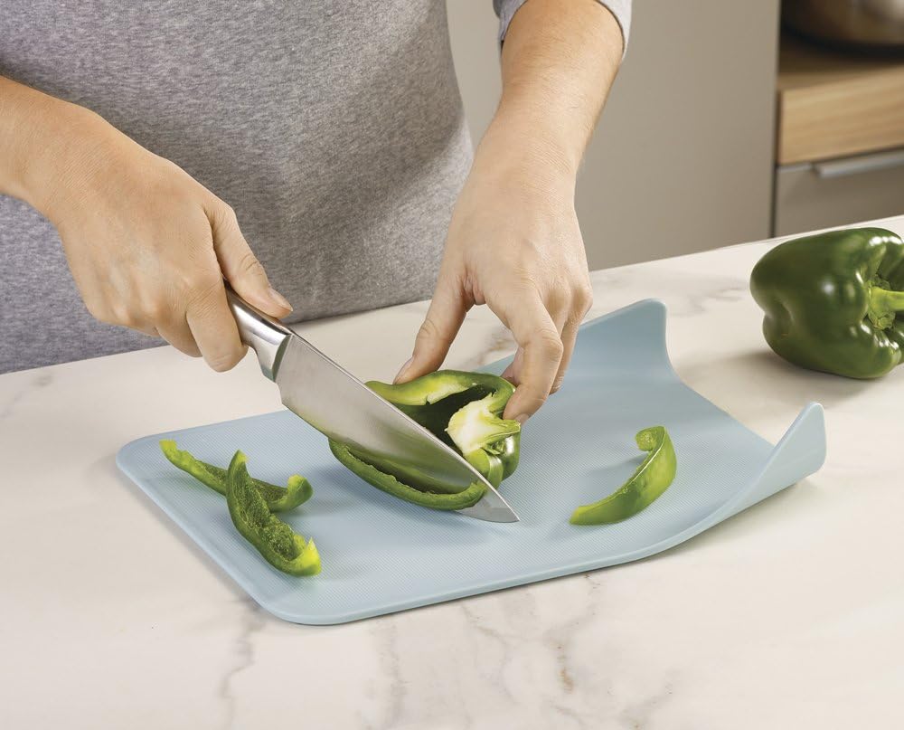 Joseph Joseph Nest Chop Set of Nesting Plastic Cutting Boards 13.25-inch x 10-inch Chopping Board Kitchen Prep Mat with Curved Edges 3-piece., Large