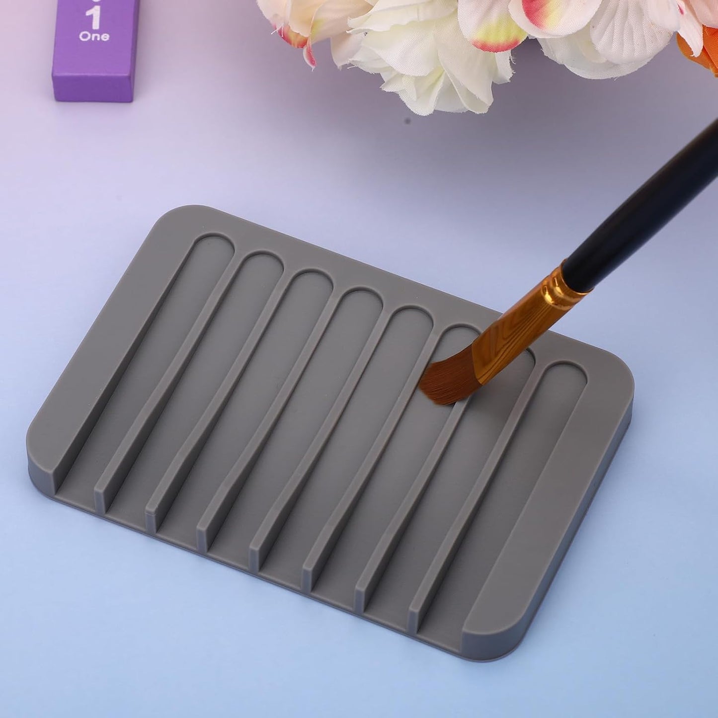 Penitue 2pcs Paint Brush Holders, Silicone Washable Paint Brush Organizer Stand with 8 Slots Paintbrush Rinse Holder for Oil Acrylic Watercolor Painting (Transparent & Blue)
