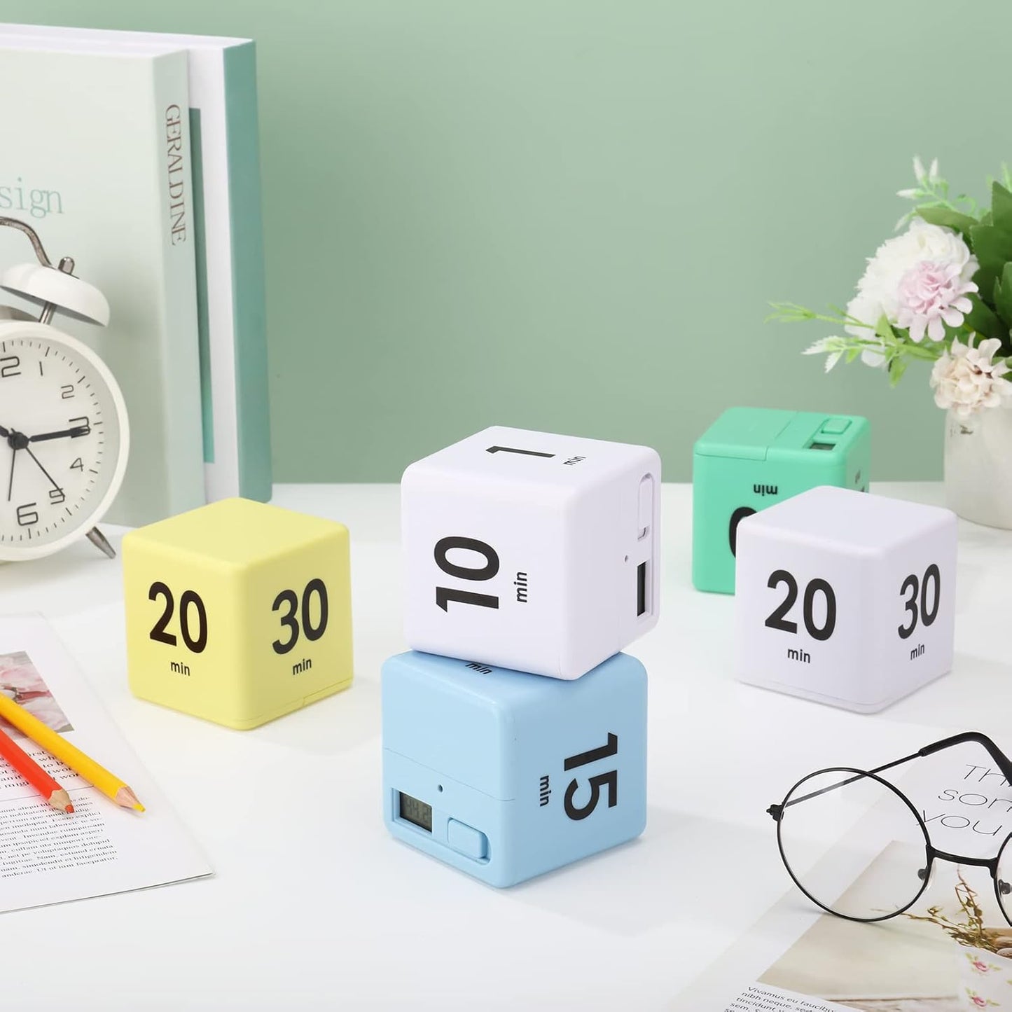 Weewooday 2 Pieces Cube Productivity Timer Flip Gravity Sensor Flip Countdown Countup Workout Timer Management 1 3 5 10 Minutes and 15 20 30 60 Minutes for Work Learning Kitchen Cooking(Green, Blue)