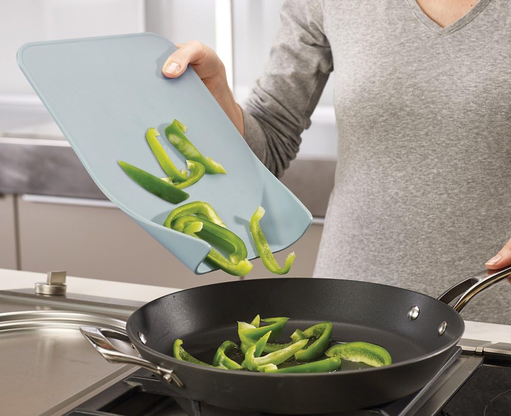 Joseph Joseph Nest Chop Set of Nesting Plastic Cutting Boards 13.25-inch x 10-inch Chopping Board Kitchen Prep Mat with Curved Edges 3-piece., Large