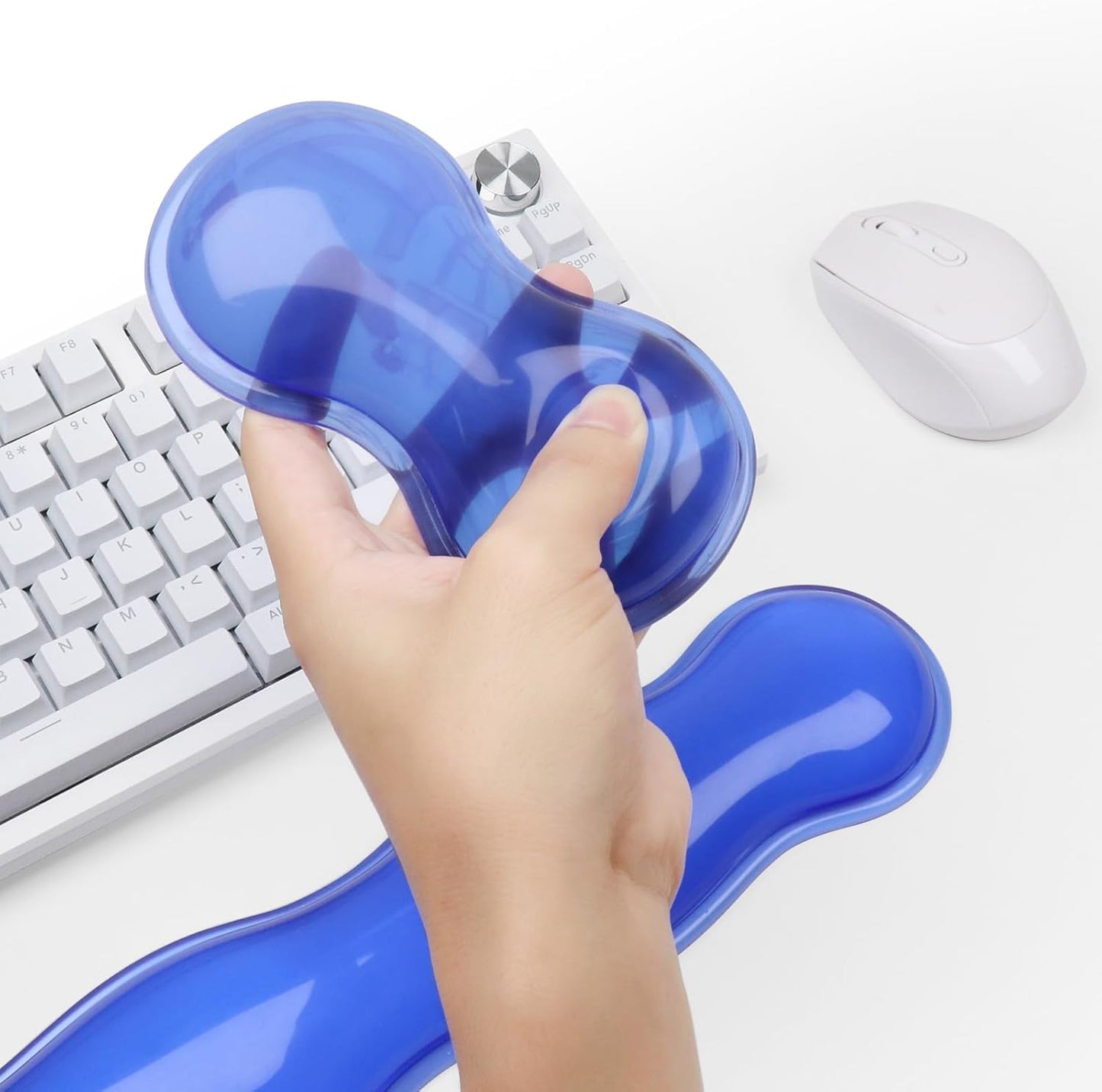 Gel Cloud Keyboard and Mouse Wrist Rest, Cute Wrist Support and Arm Support Keyboard Rest for Keyboard and Mouse Typing Pain Relief，Suitable for Office/Computer/Laptop/Gaming（White）