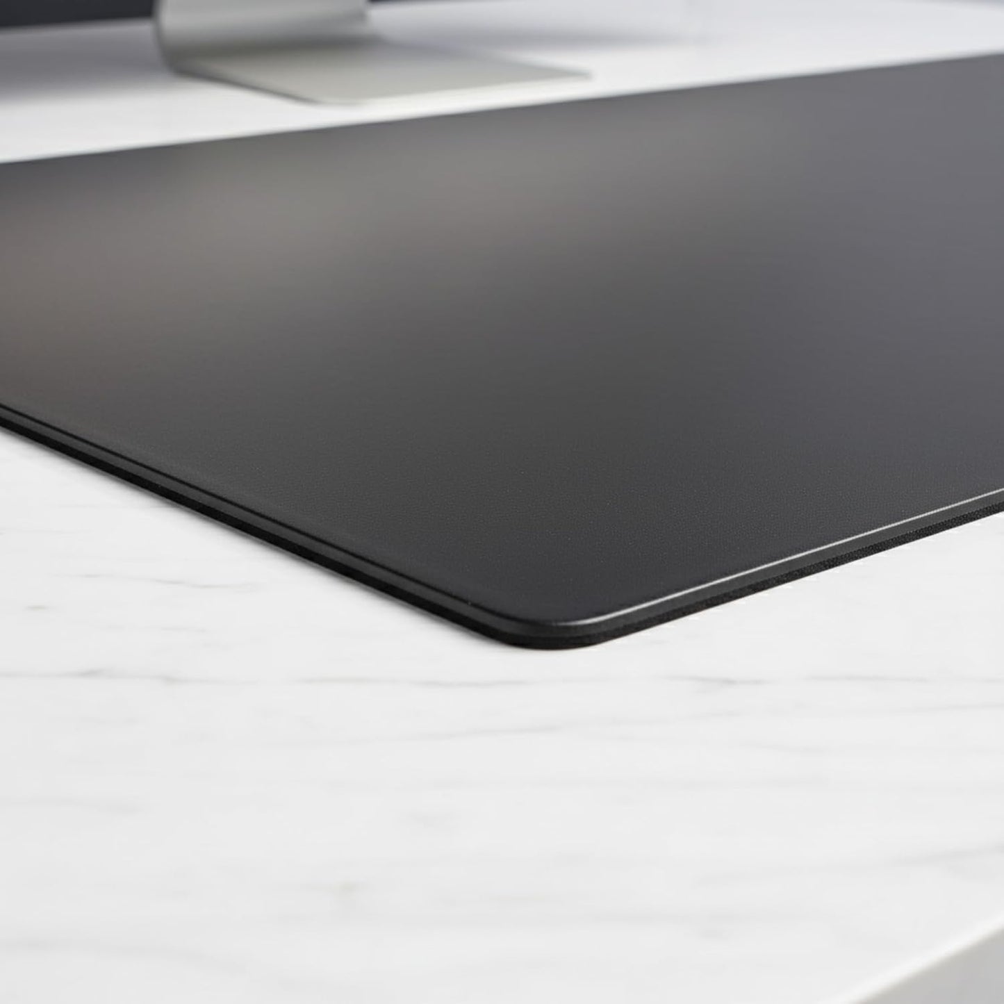 Dacasso Leather Desk Pad Without Side Rails
