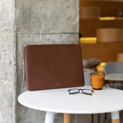 Comfyable Slim Protective Laptop Sleeve Compatible with 13/14 Inch MacBook Air & MacBook Pro M5/M4/M3/M2 Pro/Max 2026, Mac Travel Case, Laptop Pouch, Slim PU Leather Cover, Brown