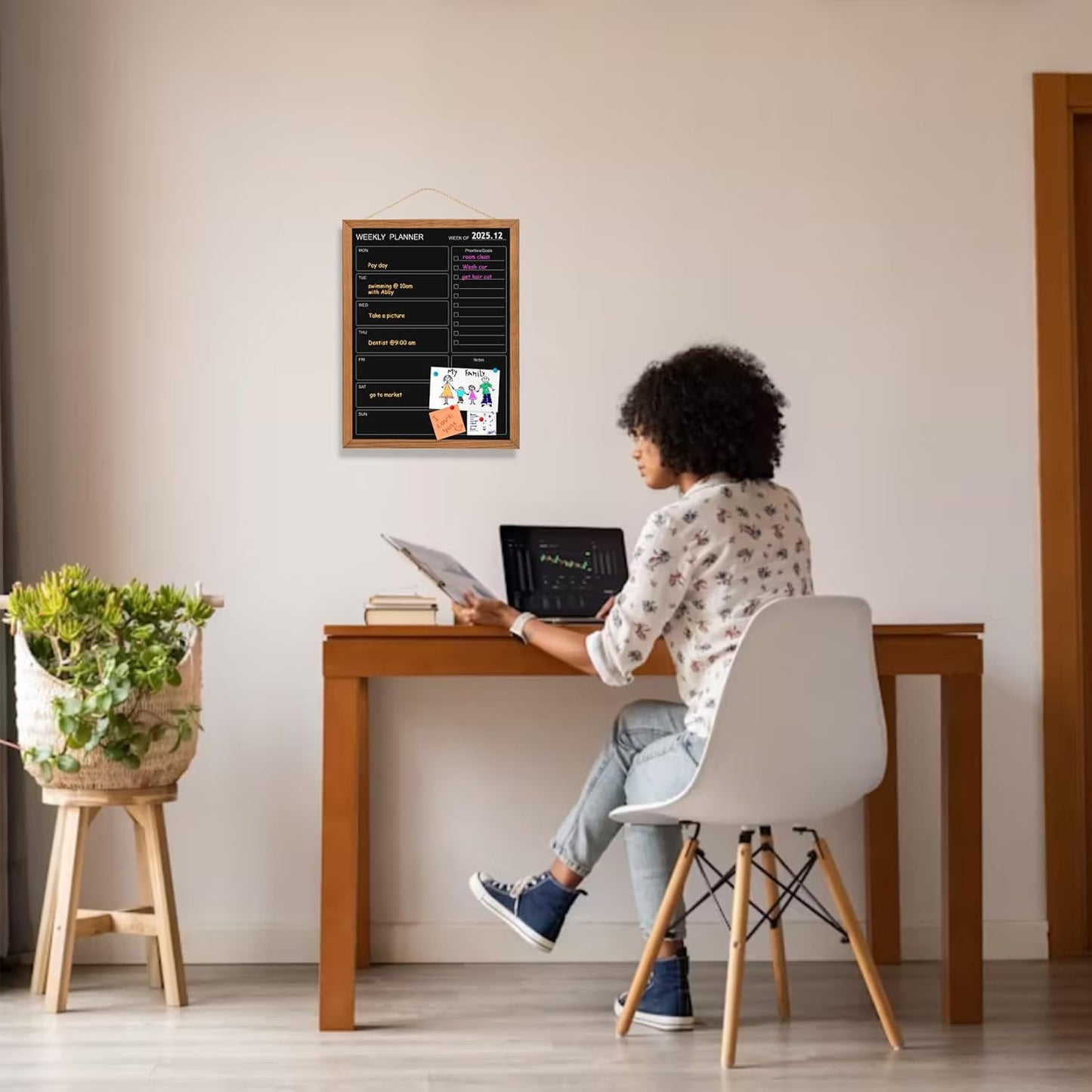 Calendar Weekly Chalkboard, 10.6" * 14.6", Magnetic Surface Rustic Brown Solid Pine Wood Frame Black Board for Office, School and Home(ZLHB-QZ-2737)