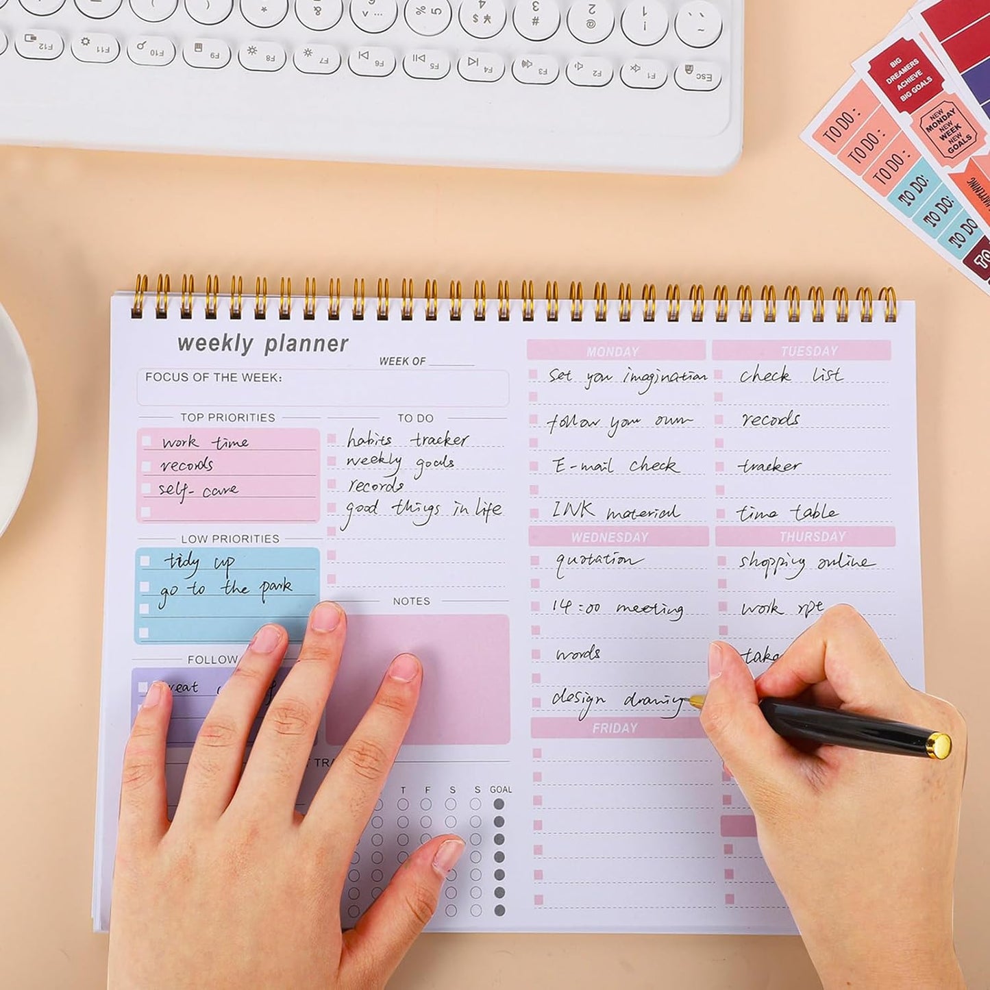 Weekly To Do List Notepad, 8.5''x11'' Weekly Desk Planner with 52 Tear Off Sheets Undated Weekly Planner Habit Tracker & Productivity Organizer for Home and Work, Pink