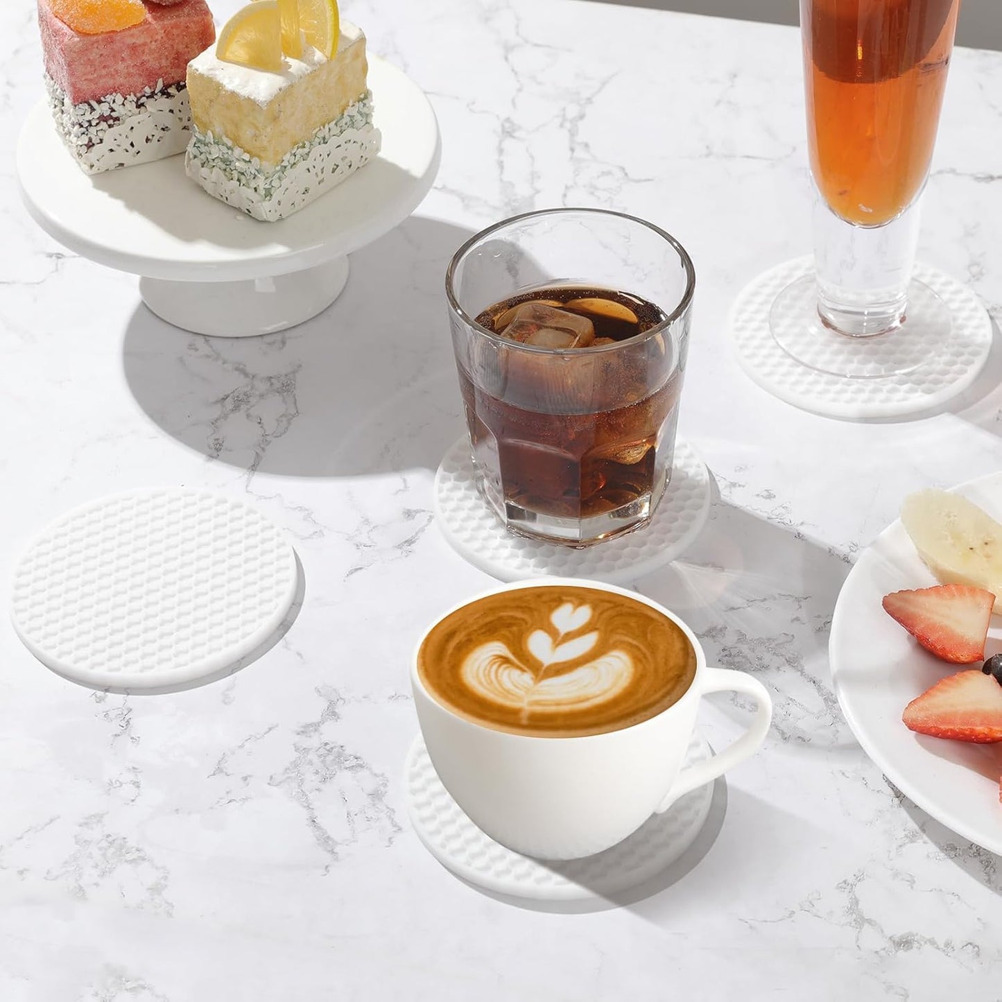 TWTLi Silicone Coasters Set of 8 with Holder,Coasters for Drinks,Beer,Coffee Coasters,Suitable for Kinds Cups,Hot or Cold,Anti-SLI,Non-Stick,Anti-Overflow Tabletop Protection and Decor (8 Pcs, Black)