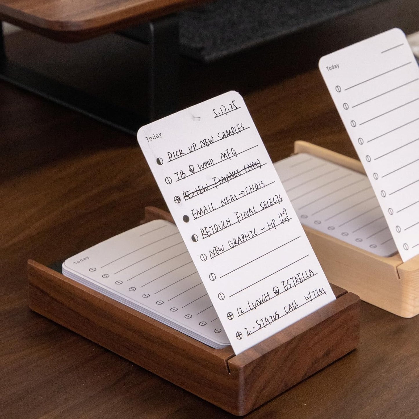 muso wood Daily To Do List Planner with Walnut Stand - 100 To Do List Cards - Undated Daily Planner Notepad for Desk Accessories and Supplies, Enhanced Productivity, Work Office Accessories