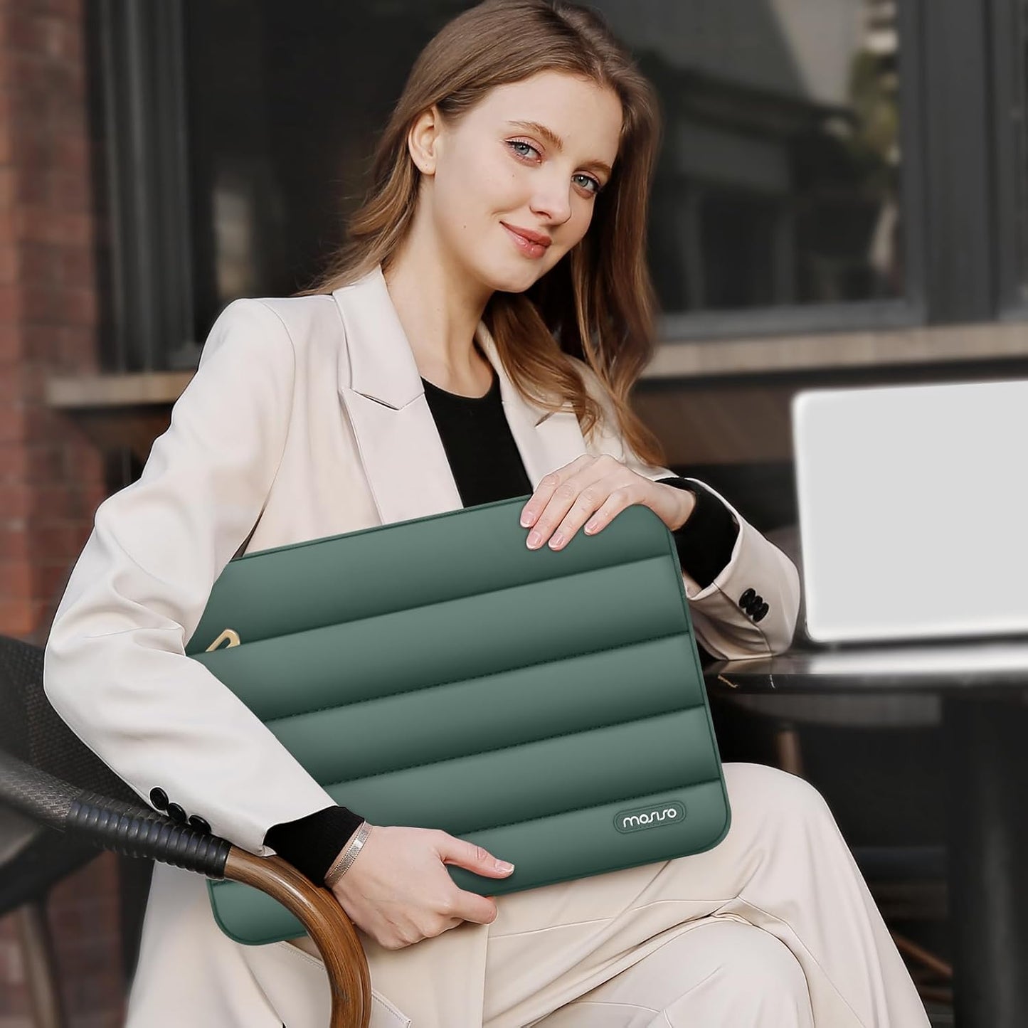 MOSISO Laptop Case 13.3 inch,13-13.3 inch Puffy Laptop Sleeve Compatible with MacBook Neo/Air 13.6 M5 M4 M3 M2 M1/Pro 13/14,HP Dell ASUS Lenovo,Polyester Horizontal Bag with Small Case, Sand