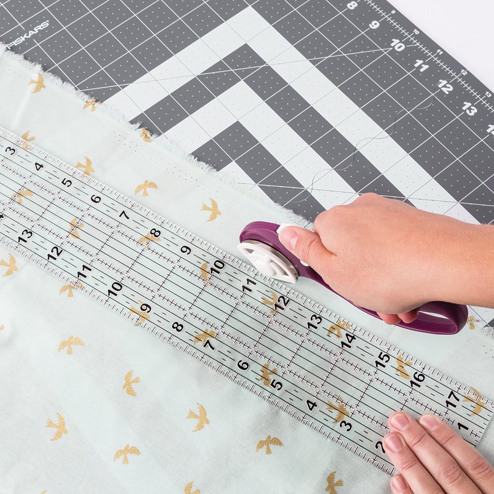 Fiskars 18" x 24" Folding Cutting Mat for Travel and Storage - Fabric and Sewing Craft Projects - Self-Healing Mat - Gray