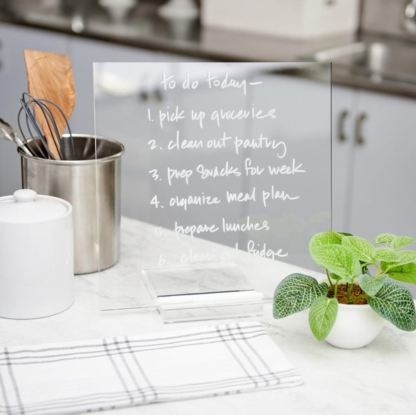 russell+hazel Acrylic Dry Erase Board and Marker, Memo Tablet for Desktop with Stand, Clear Acrylic, 12” x 6” x 11.5” (31384)