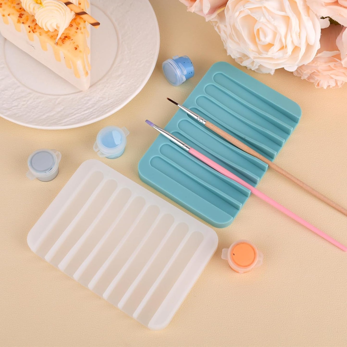 Penitue 2pcs Paint Brush Holders, Silicone Washable Paint Brush Organizer Stand with 8 Slots Paintbrush Rinse Holder for Oil Acrylic Watercolor Painting (Transparent & Blue)