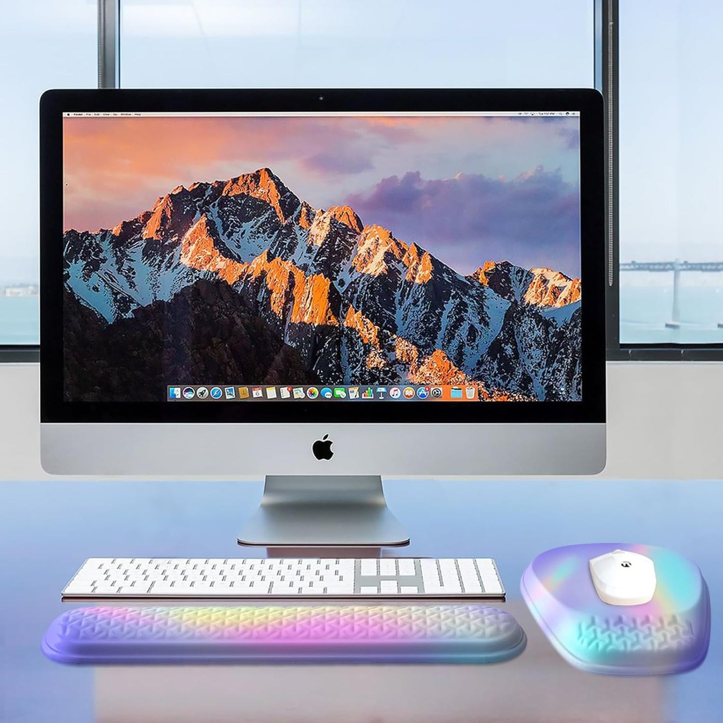 Mouse Pad with Wrist Rest, Comfortable Keyboard Wrist Rest, Memory Foam Wrist Rest for Computer Keyboard, Ergonomic Mouse Pad Set for Easy Typing & Pain Relief for Office Black