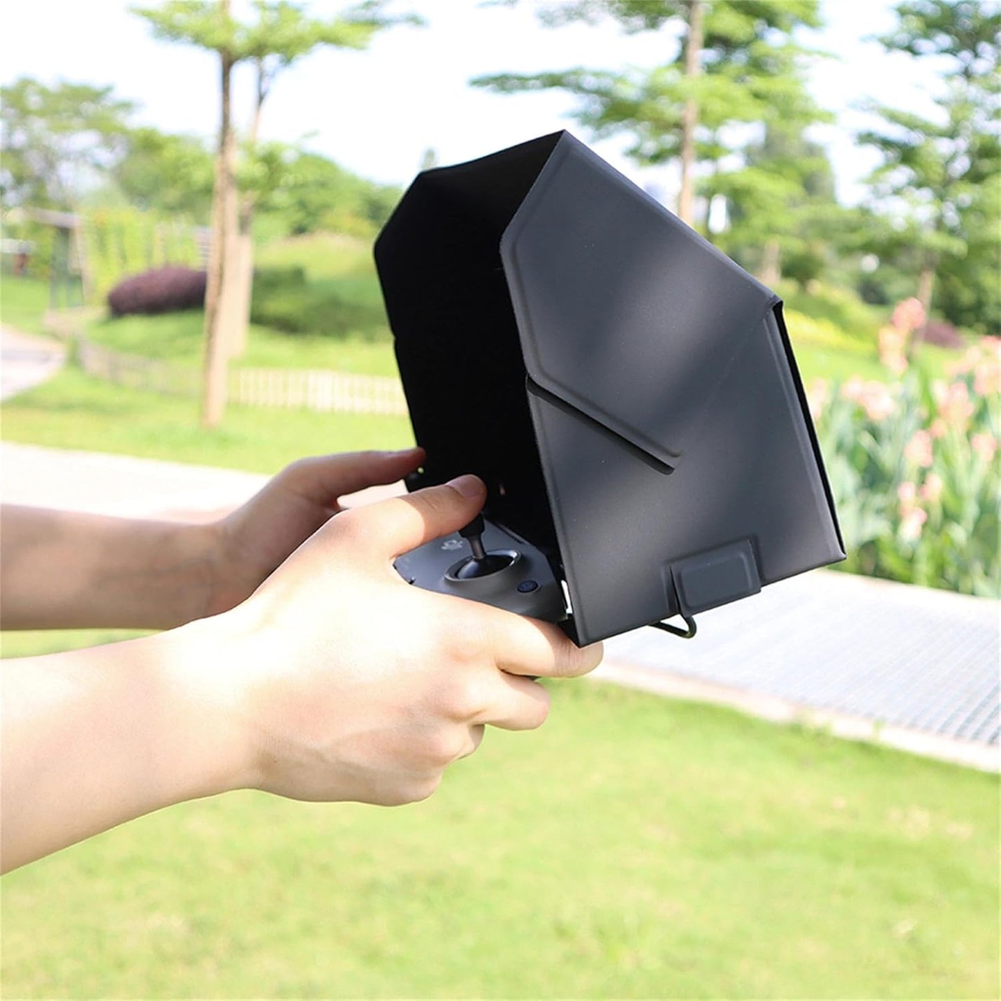 Monitor Sun Hood Sunshade Compatible with DJI RC-N3 N2 N1 Remote Controller, Flip/Neo 2/Mini 4k/Air 3S/Mini 5 Pro/4 Pro/3Pro/Mavic 3 Classic Drone Controller Accessories (Not Fit for Screen Remote)