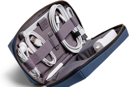 Bellroy Tech Kit (Tech Accessories Organizer Pouch, Zipper Closure Design, Stores Power Bank, Phone Charger, Cables & More, Internal)