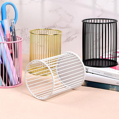 Metal Pen Holder Cup for Desk Makeup Brushes Pencil Holders Home Office Organizer Black
