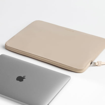 Comfyable Slim Protective Laptop Sleeve Compatible with 13/14 Inch MacBook Air & MacBook Pro M5/M4/M3/M2 Pro/Max 2026, Mac Travel Case, Laptop Pouch, Slim PU Leather Cover, Brown