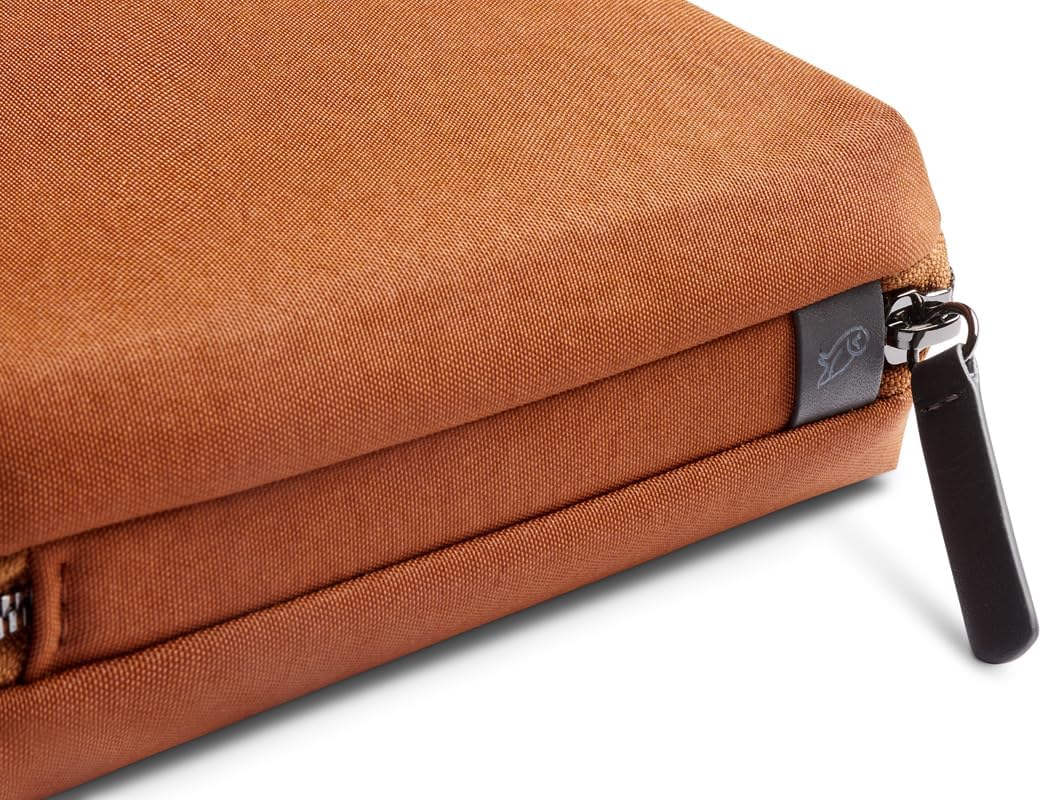 Bellroy Tech Kit Compact (Tech Accessories Organizer, Zipper Pouch) - Saltbush