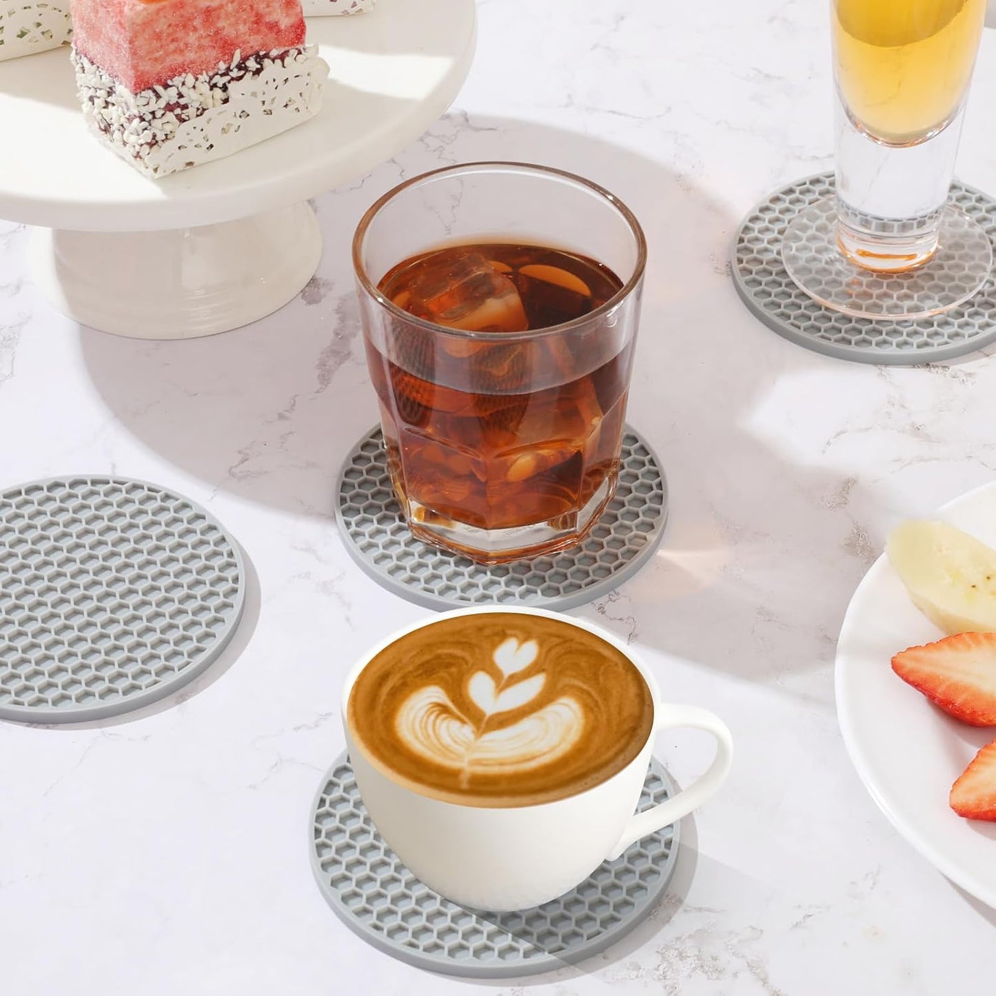 TWTLi Silicone Coasters Set of 8 with Holder,Coasters for Drinks,Beer,Coffee Coasters,Suitable for Kinds Cups,Hot or Cold,Anti-SLI,Non-Stick,Anti-Overflow Tabletop Protection and Decor (8 Pcs, Black)