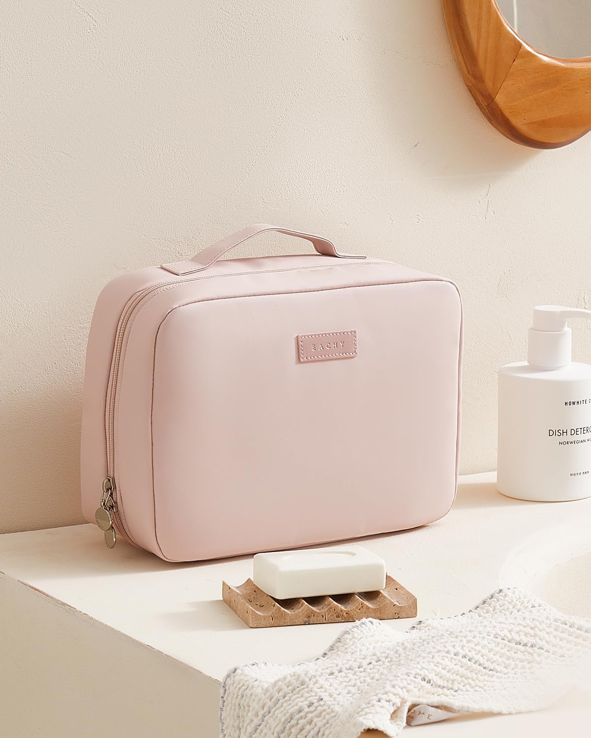 EACHY Toiletry Bag with Hanging Hook, Travel Makeup Bag PU Leather Cosmetic Bags for Women Make Up Organizer with 4 Compartments Waterproof Full-Size Portable Travel Essentials (Beige)