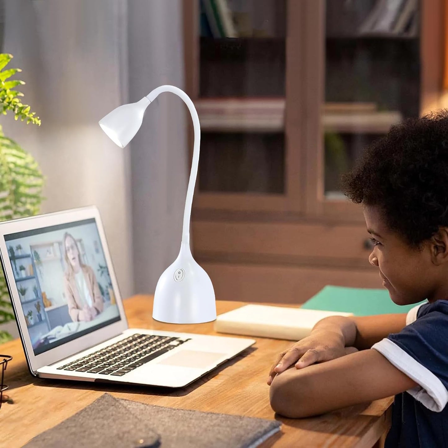 EJIAXIN Desk Lamp for Home Office - Clip on Reading Light and Bed Headboard Clamp Lamp, Bedside Gooseneck Table Lamp, Clip on Desk Lamps, Eye-Caring Desk Lamp for College Dorm Room Study Lamp, White