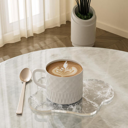 Acrylic Coaster Decorative Plates, Irregular Bar Drink Coaster, Clear Cloud Shape Coffee Cup Coaster, Perfect for Tabletop Protection and Accessories Display.(Gold)