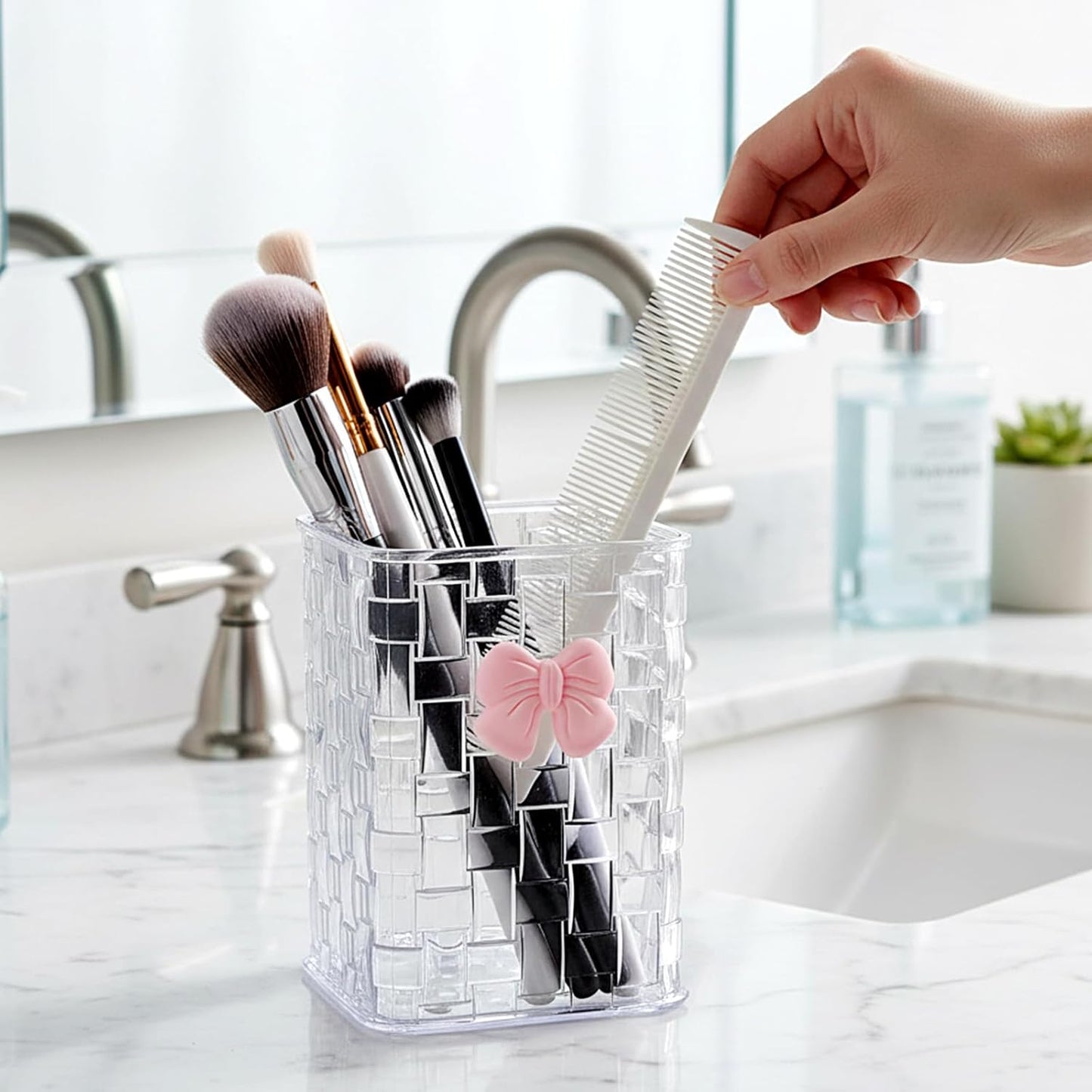 Artistic Acrylic Pen Holder Cute, Clear Makeup Brush Holders with Woven Texture and a Pink Bow, Transparent Stylish Pencil Holder for Desk, Clear Pencil Organizer Pen Caddy for Desk School Accessories