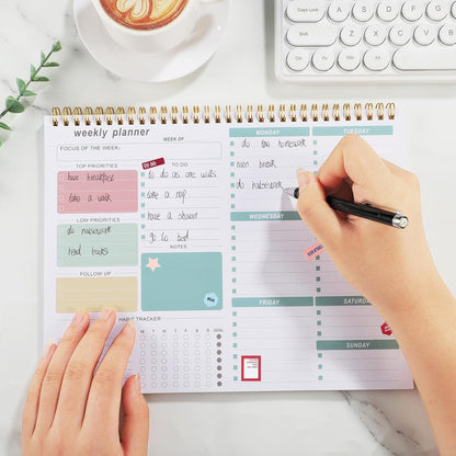 Weekly To Do List Notepad, 8.5''x11'' Weekly Desk Planner with 52 Tear Off Sheets Undated Weekly Planner Habit Tracker & Productivity Organizer for Home and Work, Pink
