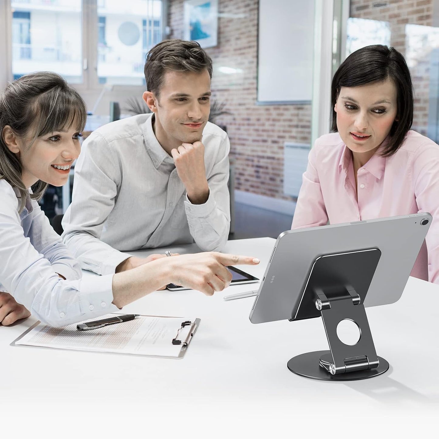 OMOTON T6 Swivel Tablet Stand for iPad with 360 Rotating Base, Foldable Adjustable Holder for Drawing, Compatible with iPad Pro/Air/Mini and More, Silver