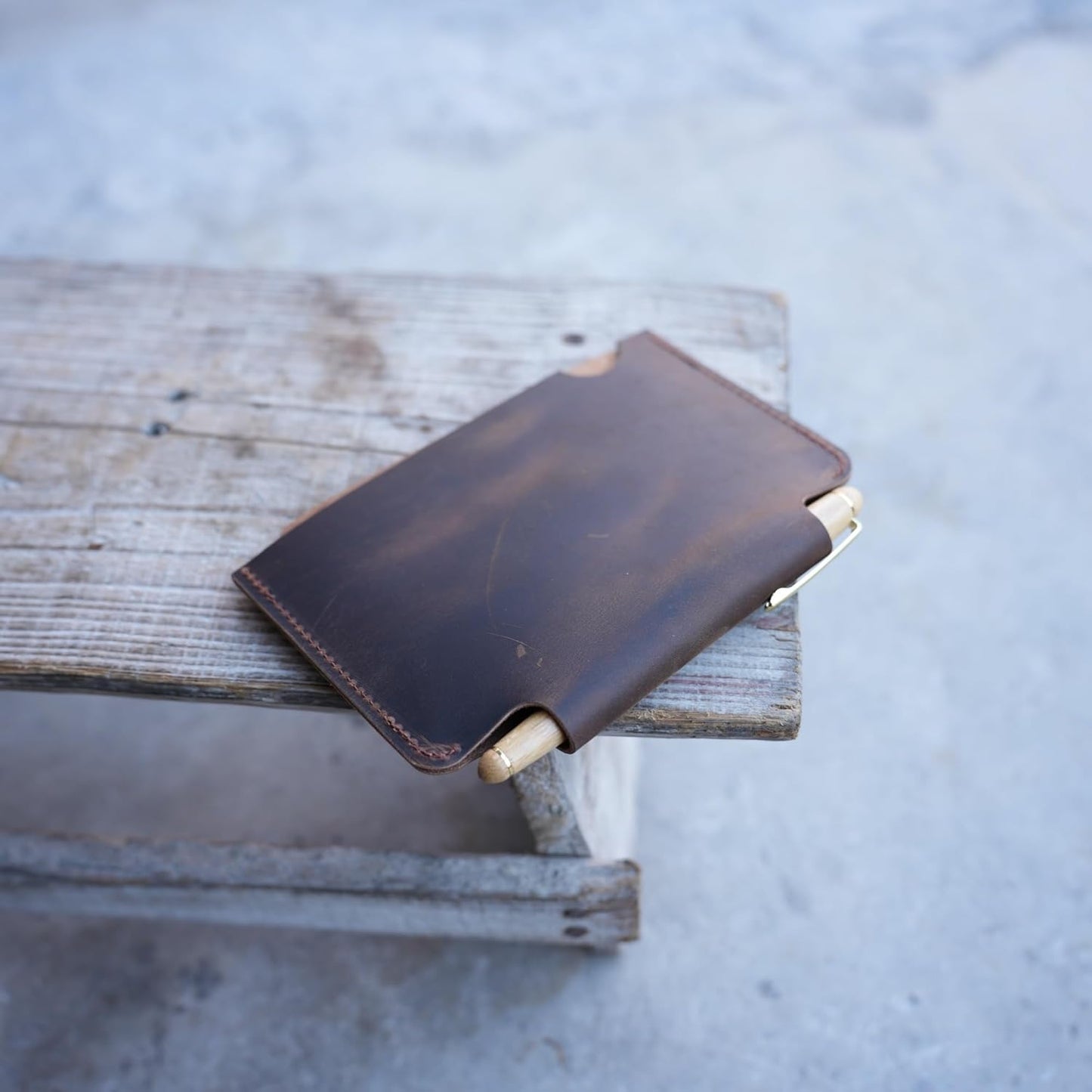JJNUSA Distressed Genuine Leather Slim Pocket Sleeve Notepad Cover for Field Notes with travel minimalist cover Sleeve fieldnotes 3.5 "x 5.5" Cover Vertical (Darkbrown)