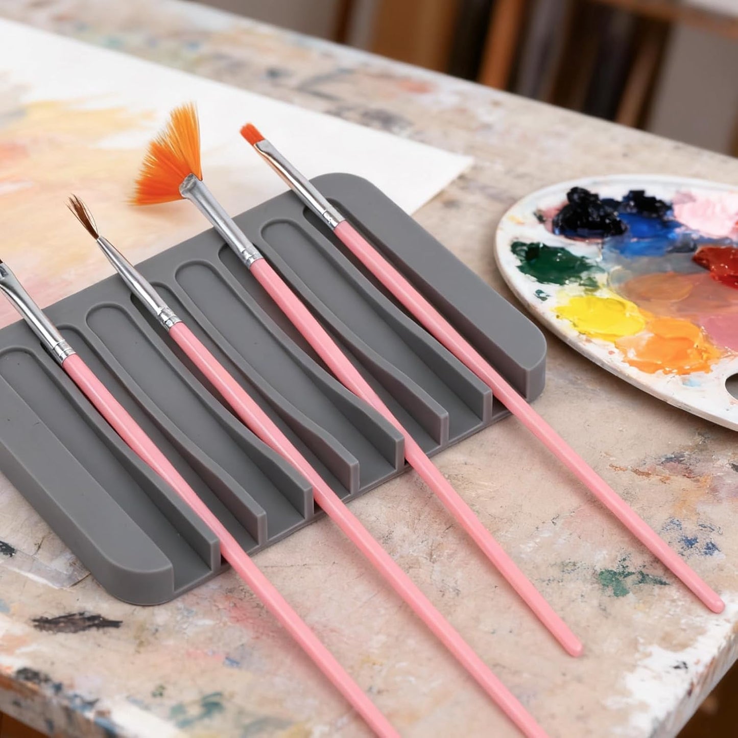 Penitue 2pcs Paint Brush Holders, Silicone Washable Paint Brush Organizer Stand with 8 Slots Paintbrush Rinse Holder for Oil Acrylic Watercolor Painting (Transparent & Blue)