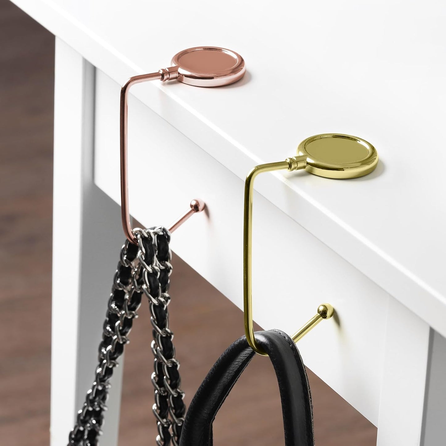 kwmobile Purse Hook for Table - Set of 2 Purse Holder - Handbag Hanger - Portable Bag Holder - Bag Hooks for Desk - Table Hook Gold