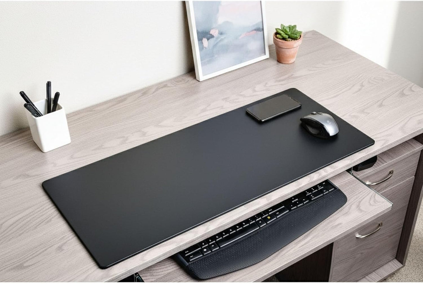 Dacasso Leather Desk Pad Without Side Rails