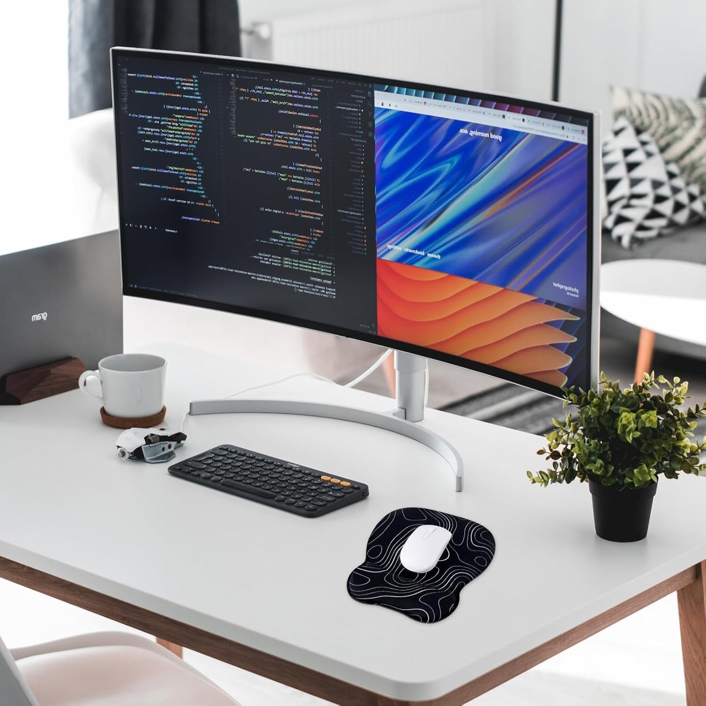 EooCoo Ergonomic Mouse Pad with Wrist Support, Mousepad with Memory Foam Wrist Rest and Non-Slip Base for Computer, Cafe, Home & Office, 9.64 x 8.26 in Office Desk Accessories