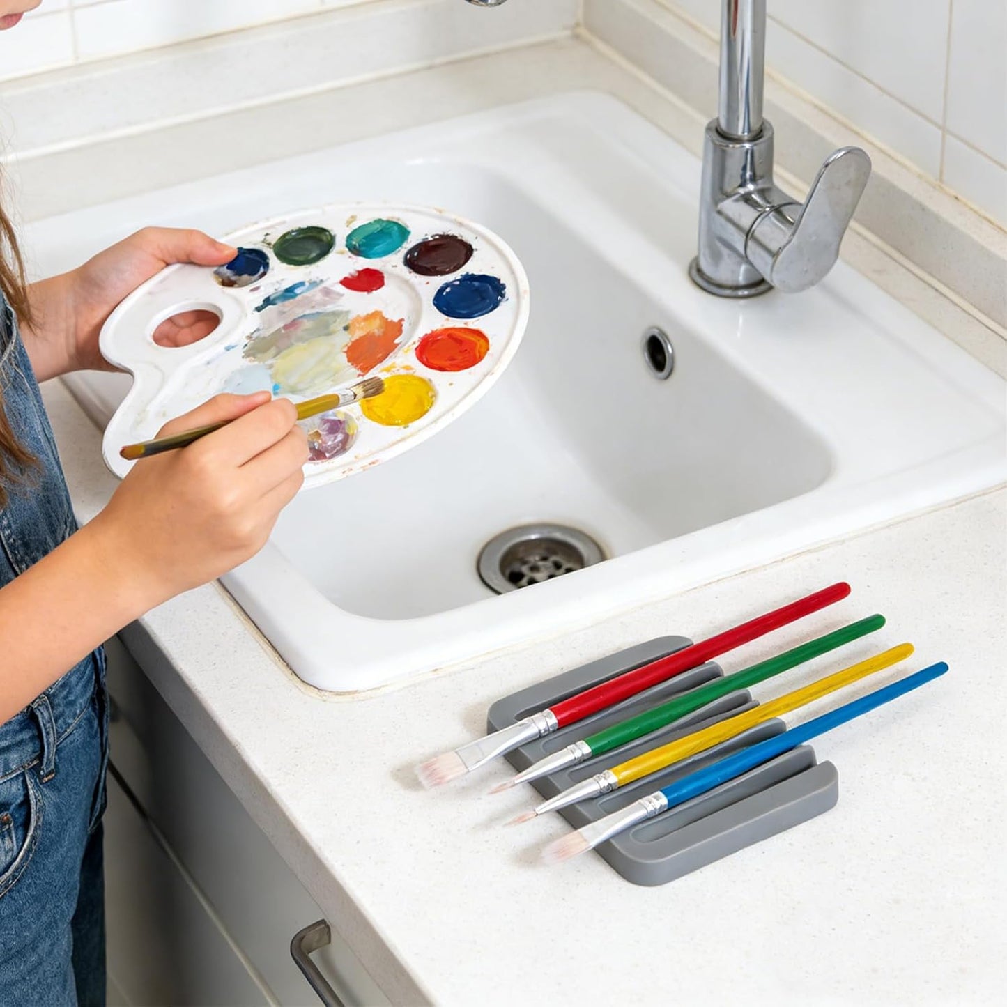 6 Pcs Paint Brush Holder with 8 Slots, Gray Washable Silicone Brush Rinse Cleaner, Paintbrush Organizer Tray for Artist, Hobby & Classroom, Compact Desk Display Stand Storage for Paintbrushes