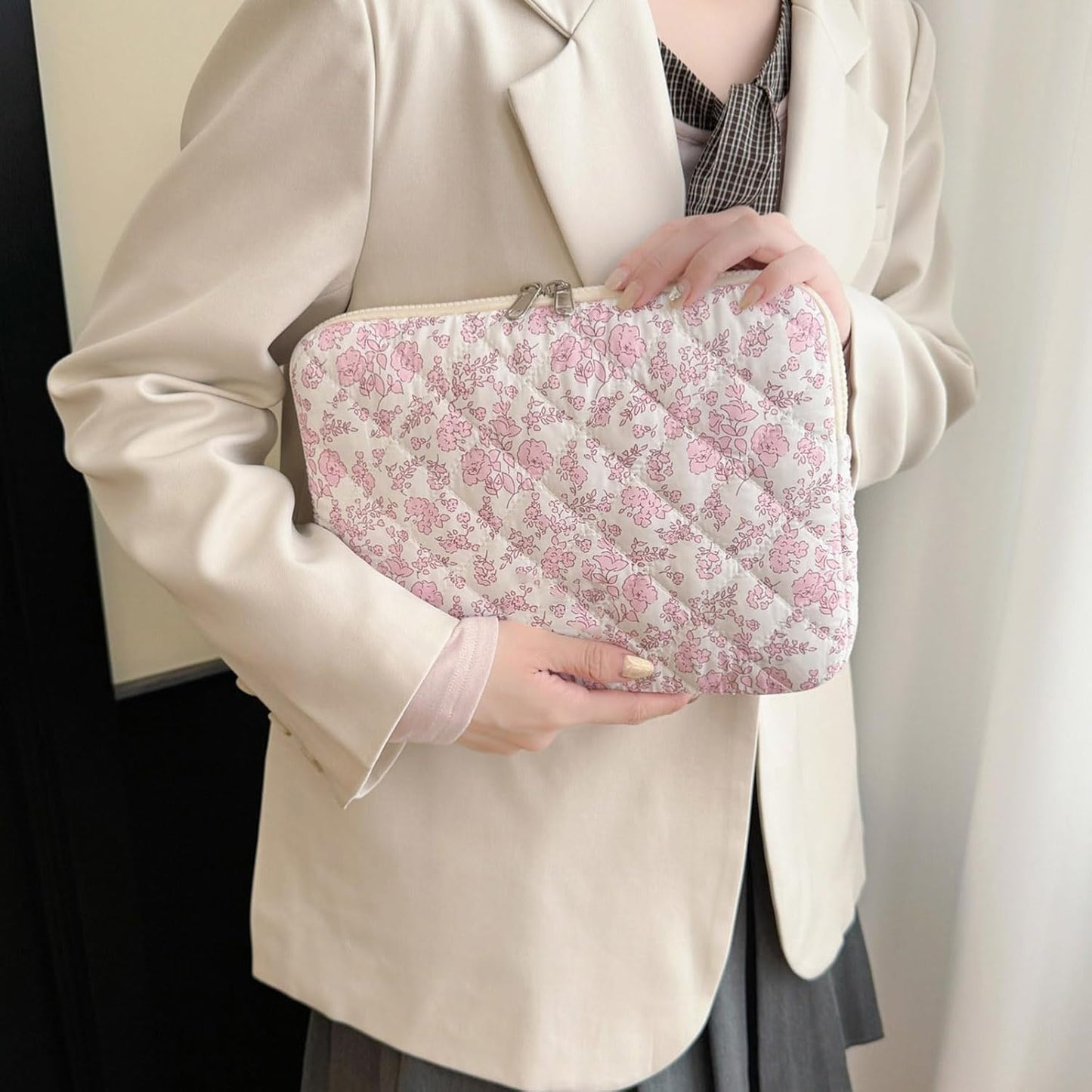 Puffy Laptop Sleeve 13 Inch Cute Quilted Laptop Protective Case Padded Floral Computer Sleeve for MacBook (A-Blue, 13 Inch)