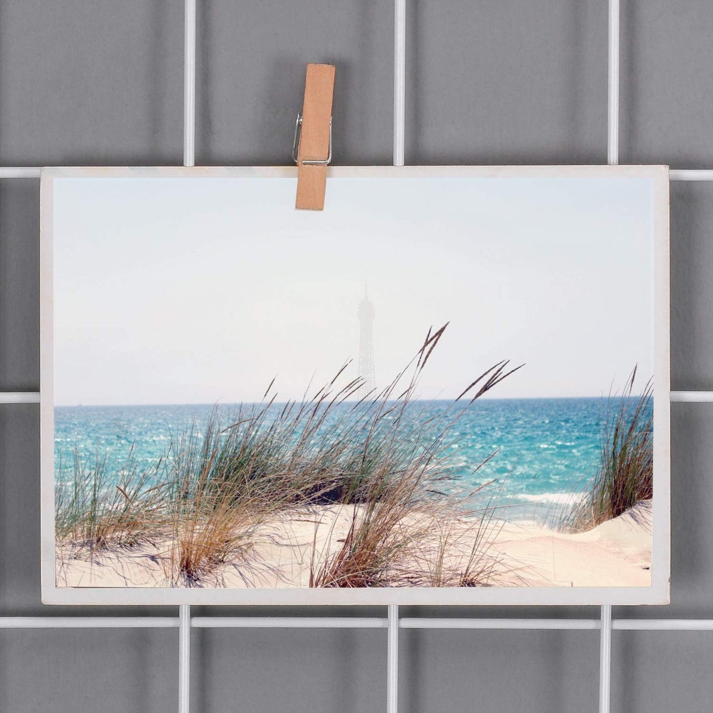 Wire Wall Grid Panel for Photo Display, DIY Iron Picture Frames Collage For Hanging Wall Decor, Foldable Multi Pictures Organizer with 12 Clips, 28'' X 22'' Inch.(2 Pack)