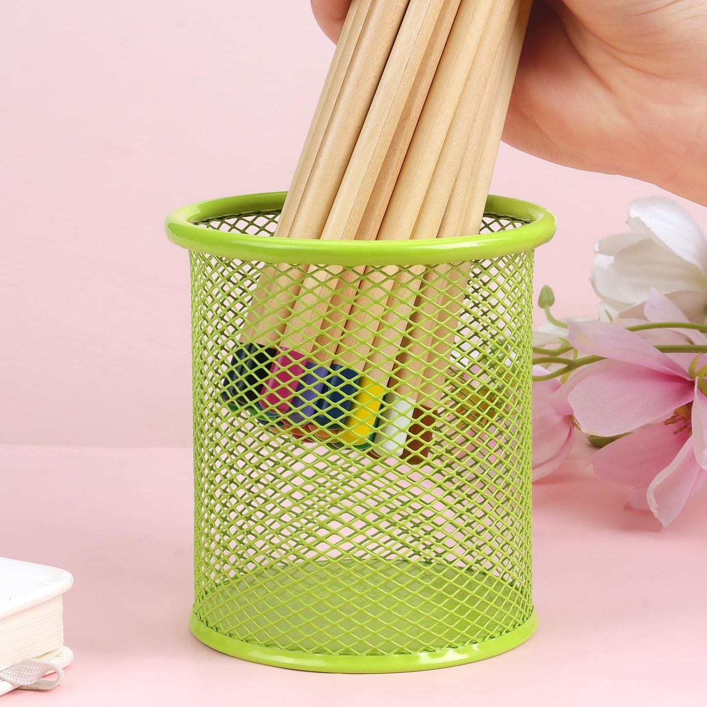 Tamaki Pen Holder Cup for Desk, Desk Organizer Wire Mesh Pencil Cup Holder for Desk Office Pen Organizer (Purple)