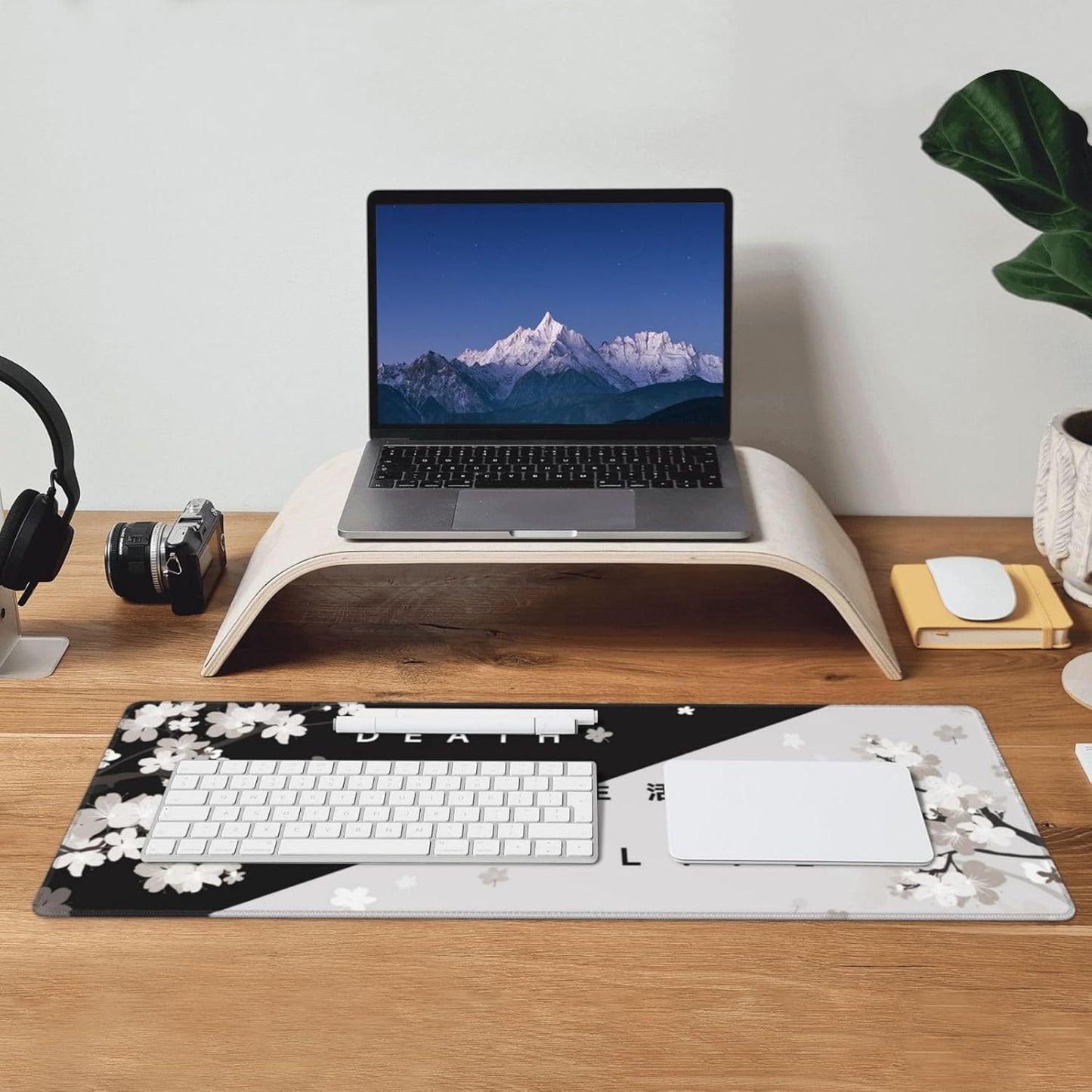 Japanese Mouse Pad, Large Japanese Desk Mat, XL Anime Gaming Keyboard Mat, Non-Slip Rubber Base, Big Extended Desk Protector for Home Office, 31.5”x11.8”