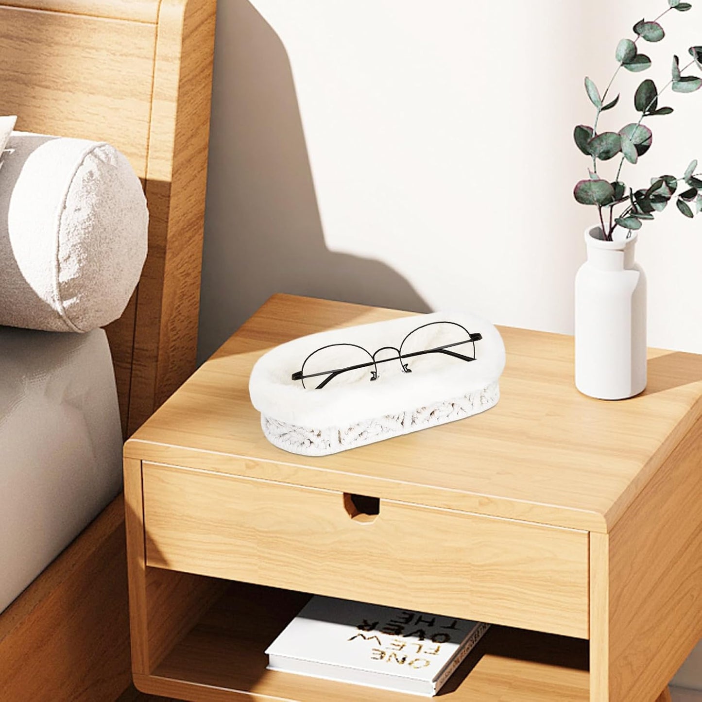 Glasses Holder,Anti-scratch Plush Lined Eyeglass Holder Stand for Nightstand Desk Storage Organizer