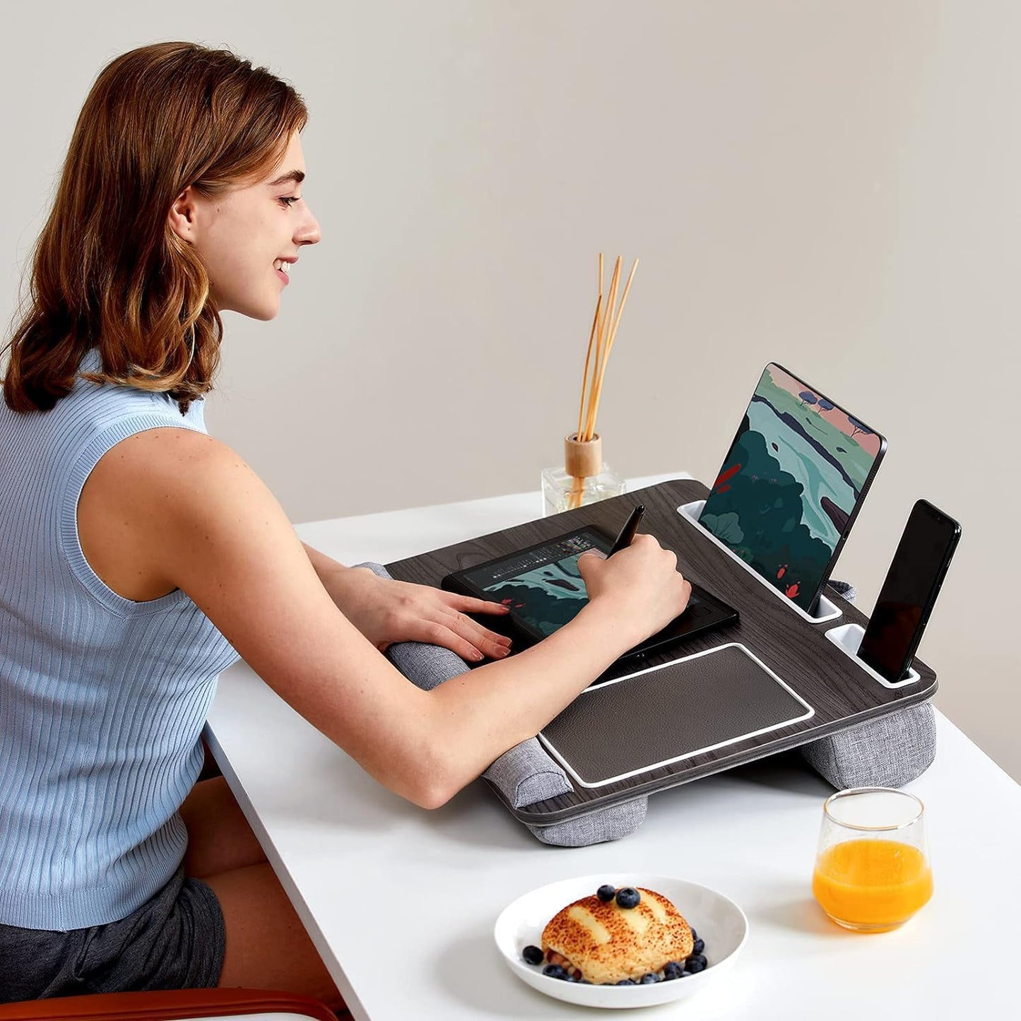 HUANUO Lap Desk - Fits up to 17 inches Laptop Desk, Built in Mouse Pad & Wrist Pad for Notebook, Laptop, Tablet, Lap Stand with Tablet, Pen & Phone Holder, Wood Grain