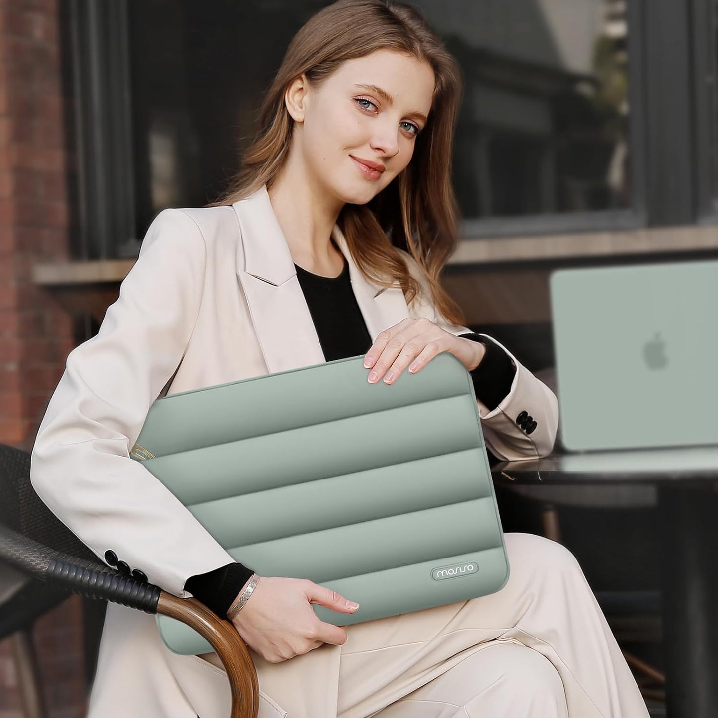 MOSISO Laptop Case 13.3 inch,13-13.3 inch Puffy Laptop Sleeve Compatible with MacBook Neo/Air 13.6 M5 M4 M3 M2 M1/Pro 13/14,HP Dell ASUS Lenovo,Polyester Horizontal Bag with Small Case, Sand