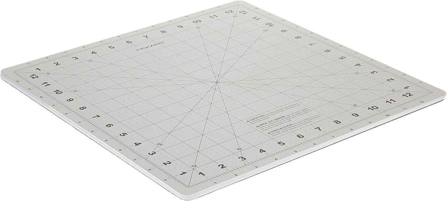 Fiskars 18" x 24" Folding Cutting Mat for Travel and Storage - Fabric and Sewing Craft Projects - Self-Healing Mat - Gray