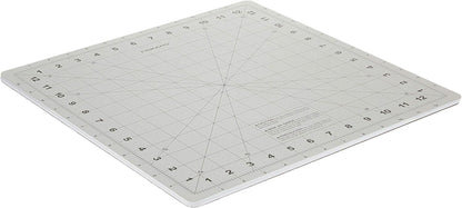 Fiskars 18" x 24" Folding Cutting Mat for Travel and Storage - Fabric and Sewing Craft Projects - Self-Healing Mat - Gray